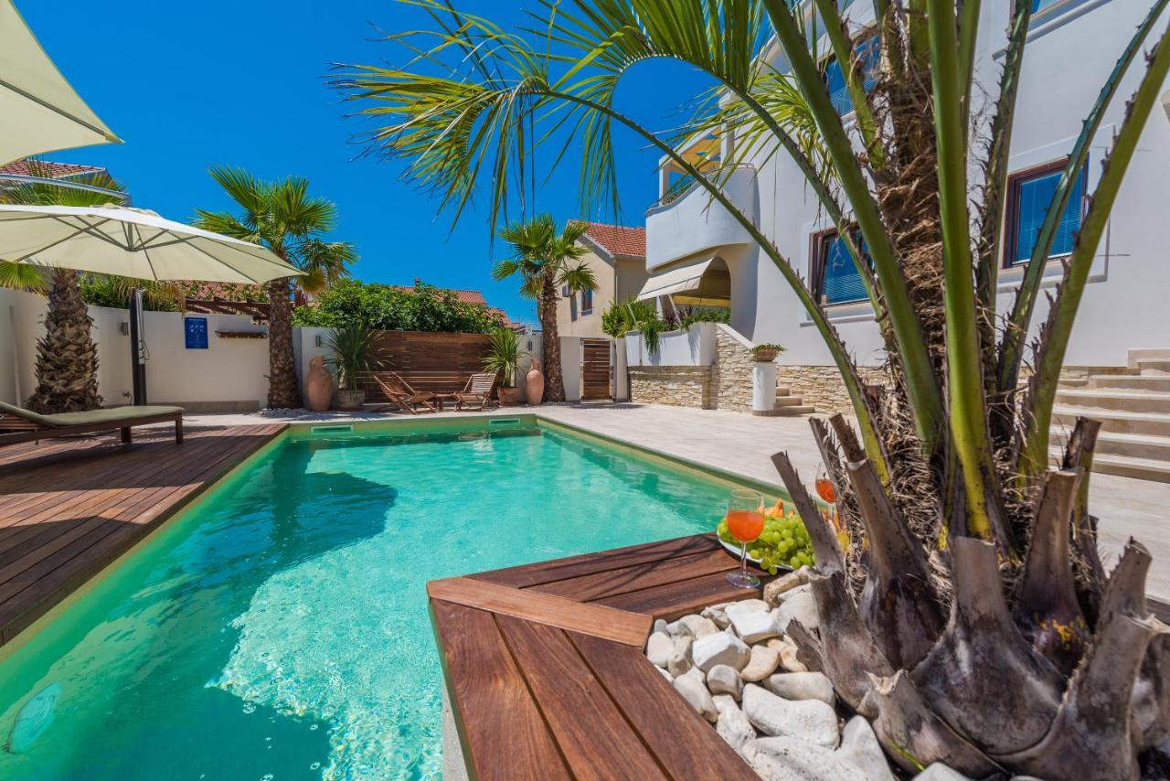 Apartments "Villa Antisin" With Heated Pool Zára Kültér fotó