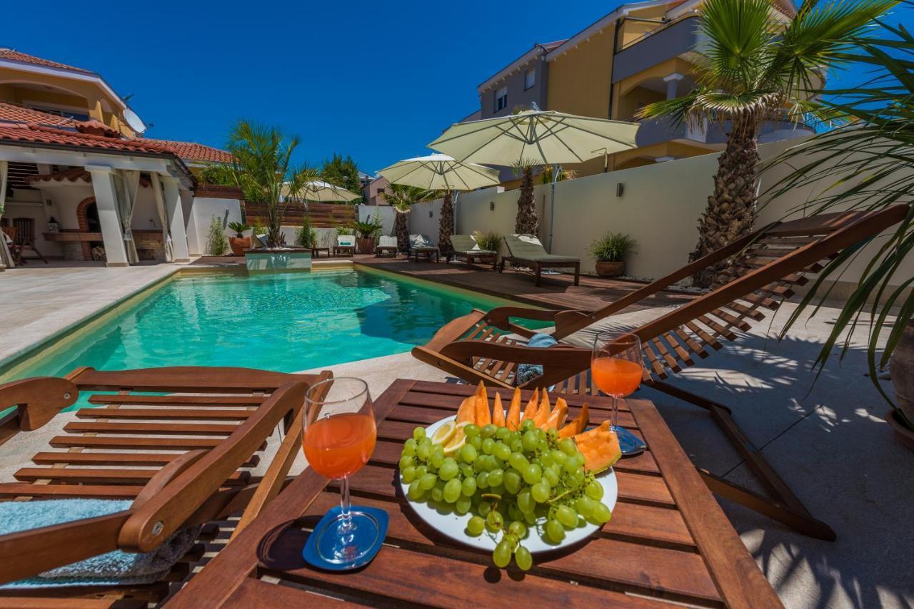 Apartments "Villa Antisin" With Heated Pool Zára Kültér fotó