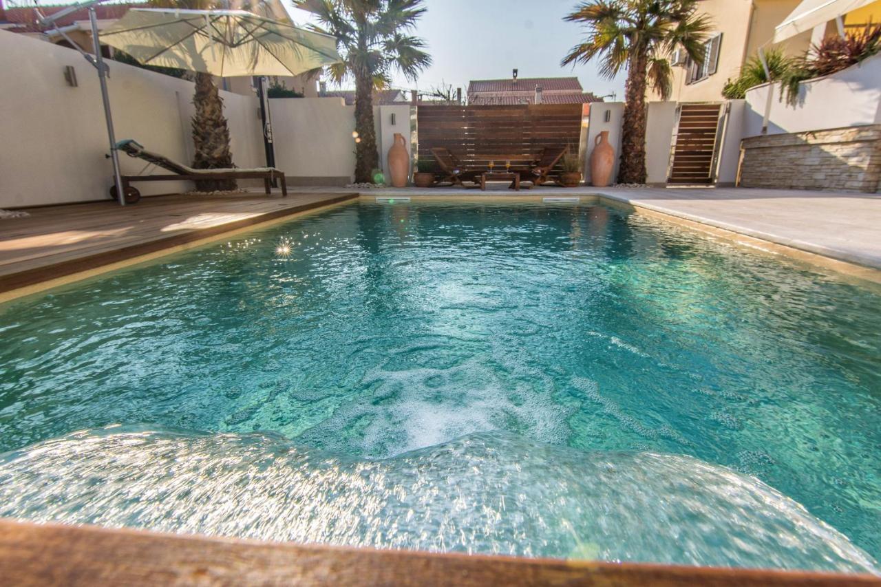 Apartments "Villa Antisin" With Heated Pool Zára Kültér fotó