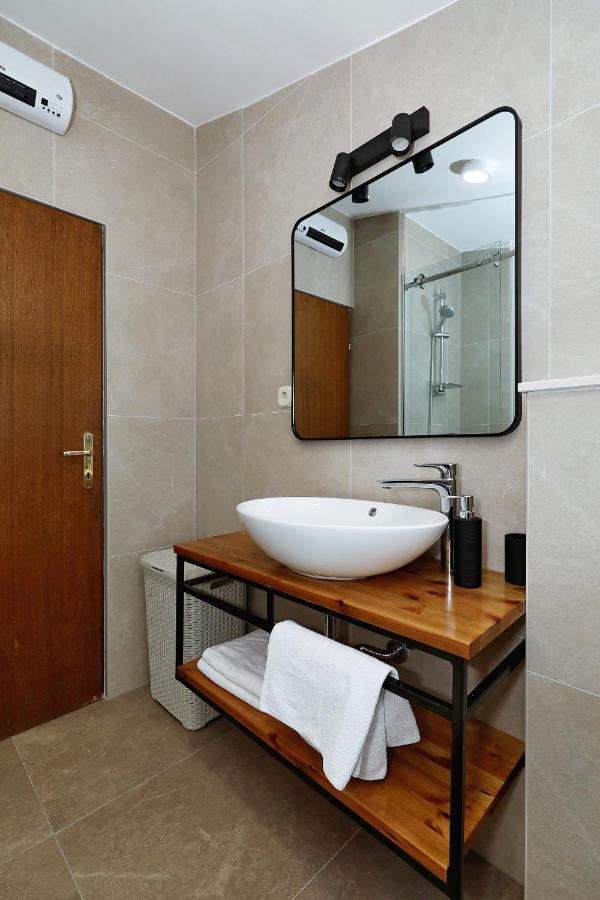 Apartments "Villa Antisin" With Heated Pool Zára Kültér fotó